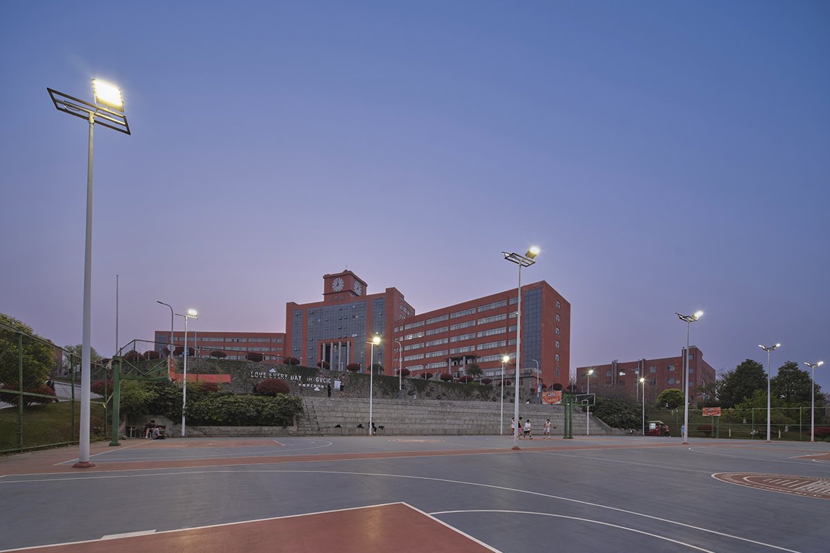 贵州工商职业学院