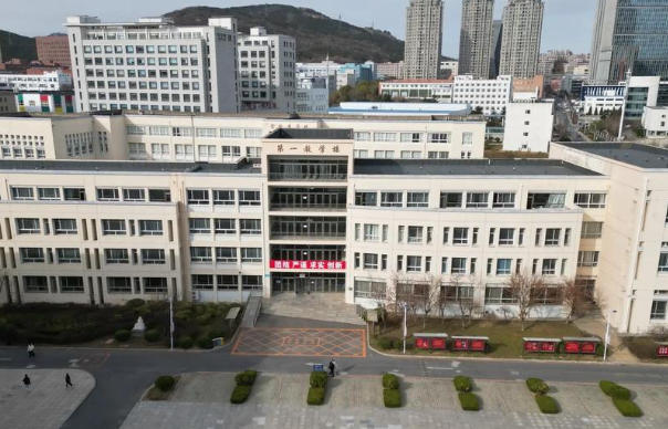 大连医科大学中山学院