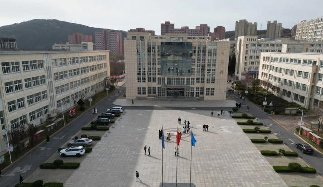 大连医科大学中山学院