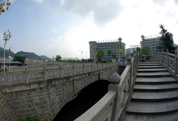 铜仁职业技术学院