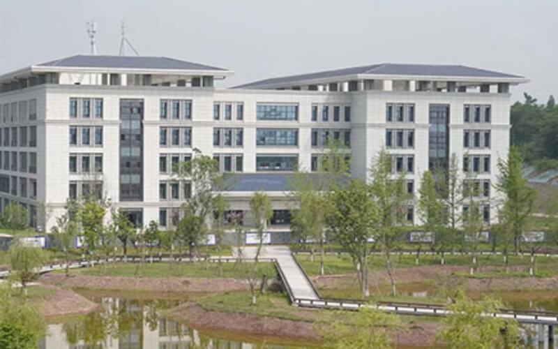 资阳口腔职业学院