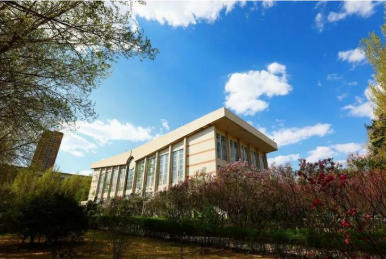 哈尔滨金融学院