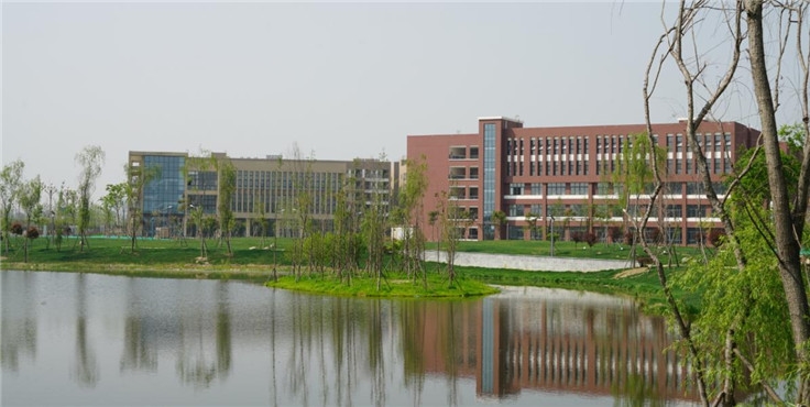 德阳城市轨道交通职业学院