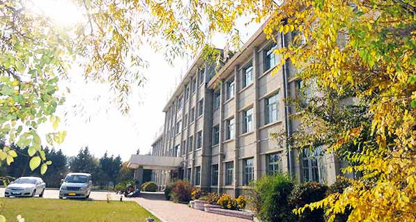 黑龙江三江美术职业学院