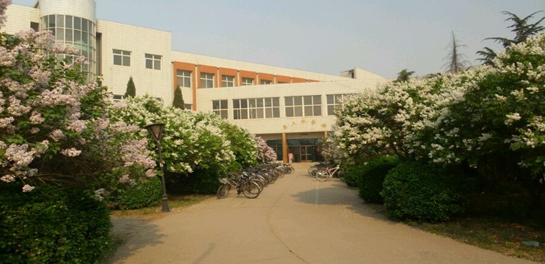 河北经贸大学经济管理学院
