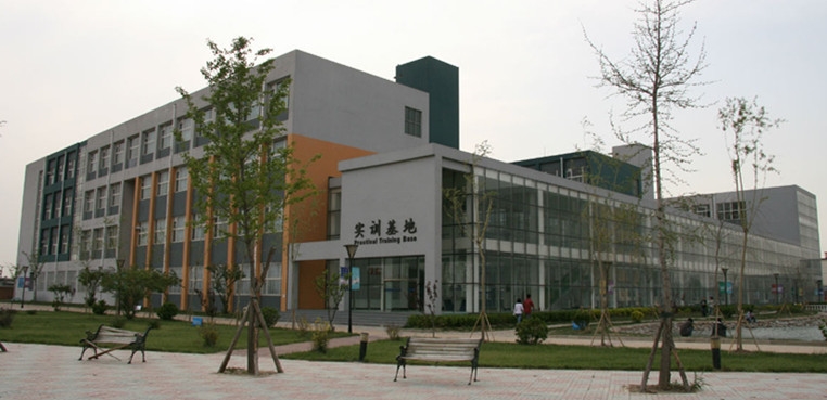 天津渤海职业技术学院