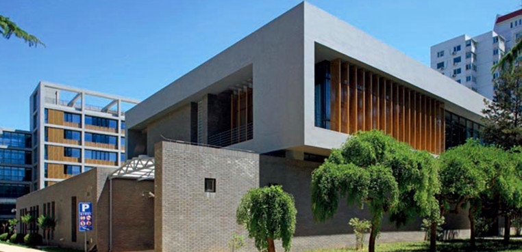 北京外国语大学