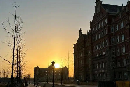 山西医科大学晋祠学院