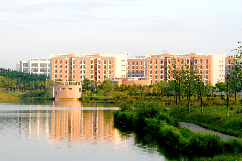 贵州工贸职业学院